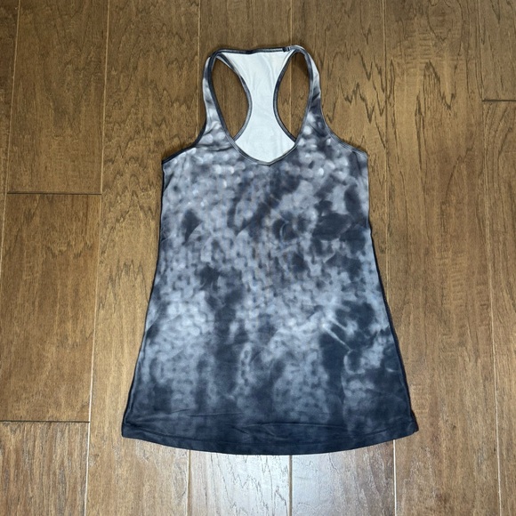 lululemon athletica Tops - Lululemon Black and Gray Tie Dye Tank Top